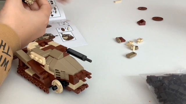 LEGO- Brickmania WW1 FT-17 Light Tank Speed Build.