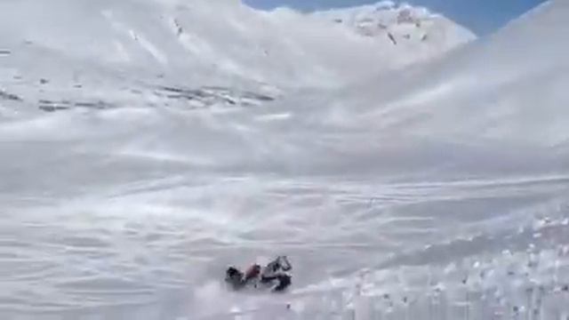 Ron Gilbert high marks Lawrence's Head смотреть онлайн