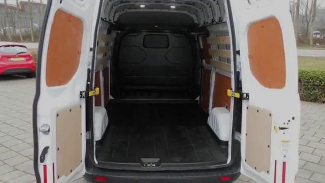 Ford Transit Custom L2H2 125pk смотреть онлайн