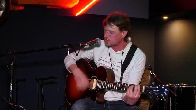 Алексей Понамарев - Мама, мы все тяжело больны (Кавер на Виктора Цоя, группа Кино)