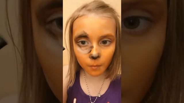 Лайф хак. грим белочка. Грим. Учим детей накладывать грим. Гримерка. Советы по нанесения грима. смотреть онлайн