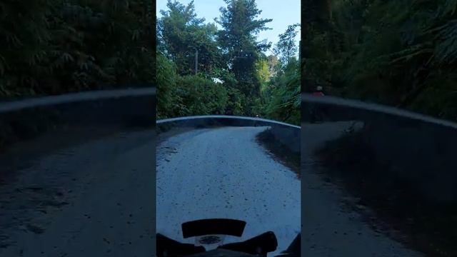 Wmoto RT3 layan offroad... смотреть онлайн
