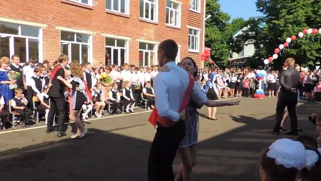 г.Апшеронск,лицей №1,последний звонок смотреть онлайн