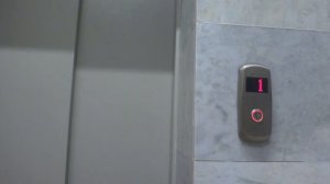 Лифт на станции МЦК Площадь Гагарина