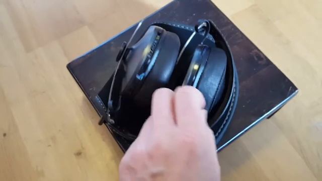 Sennheiser MOMENTUM Wireless M2 AEBT unboxing смотреть онлайн