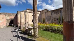 Помпеи. Раскопанный город. Обзор и история