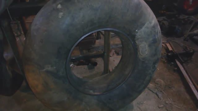 Простой снегоход каракат своими руками 1. Начало. смотреть онлайн