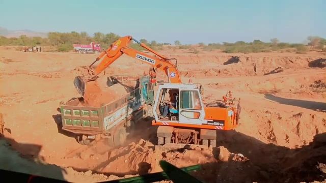 New Video Solar 130 Daewoo Lodings 2023 смотреть онлайн