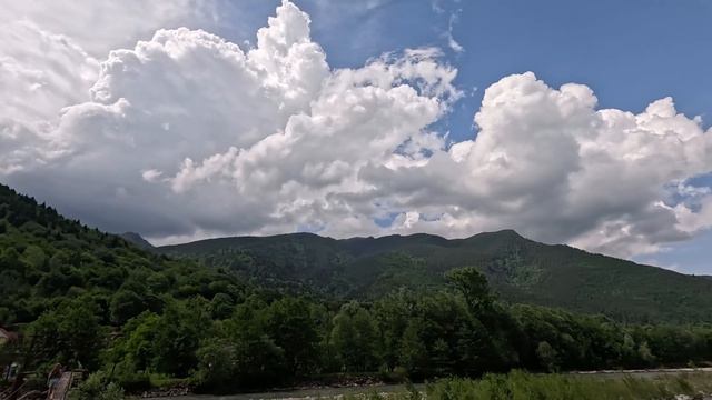 Лада Веста NG 2023 Поездка в горы. Маленький обзорчик. смотреть онлайн