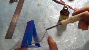 Как клеить оргстекло.