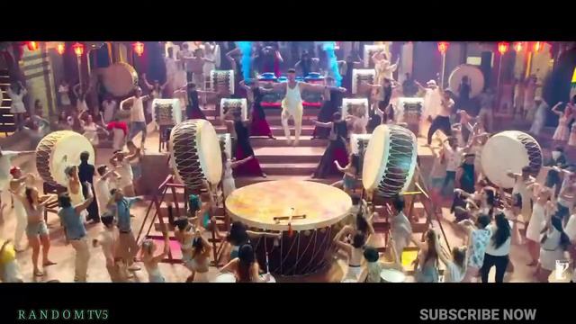 TIGER SHROFF V/S PRABHU DEVA DANCE MOVES। Top Best Dancers In The World। Prabhu Deva & Tiger Shroff смотреть онлайн