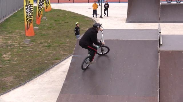 Козырев Данил - любители, турнир по bmx г.Одинцово 20181020 смотреть онлайн