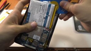 Как заменить батарею на любом китайском планшете...