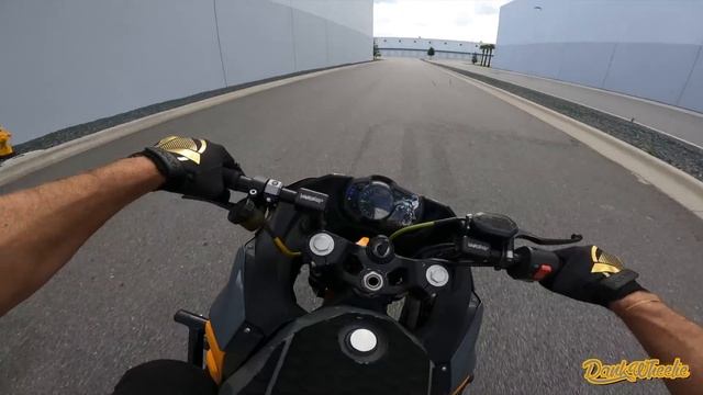 Kawasaki Ninja 400 BUT It's A Fully Built Starter Stunt Bike! смотреть онлайн