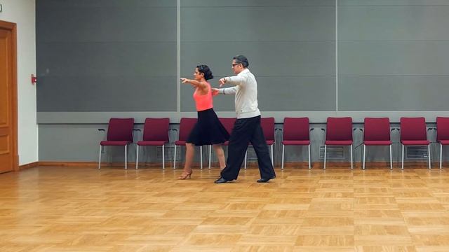 Basic Samba Routine | Foot Changes смотреть онлайн