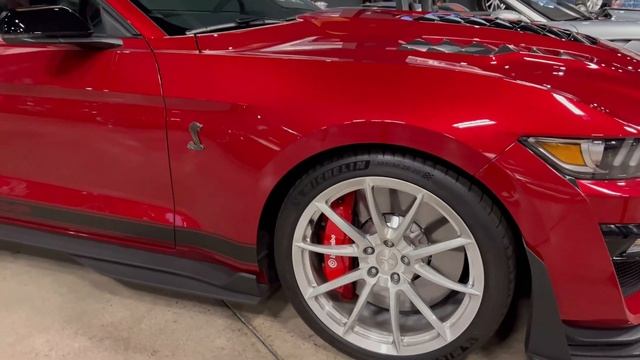 Mustang Shelby GT500KR - Carroll Shelby Heritage Center Las Vegas смотреть онлайн