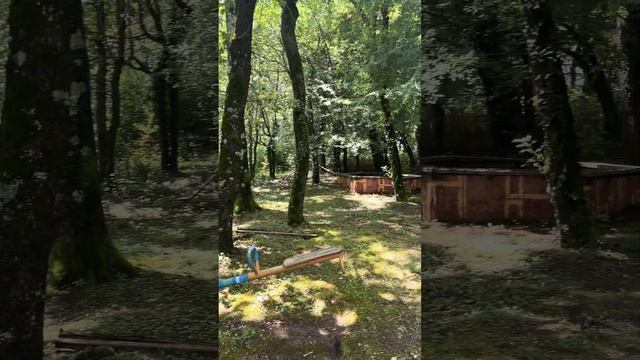 Бухта Инал , назад в Ссср , здесь есть возможность прожить в 90ых