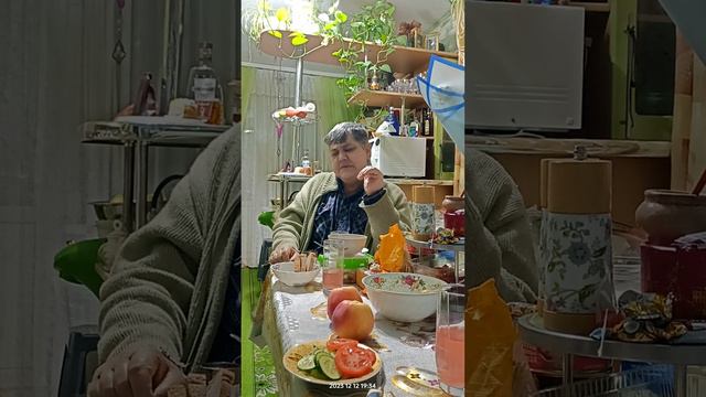 Летящая фиерия. Слепой поэт Самвел Паронян. смотреть онлайн