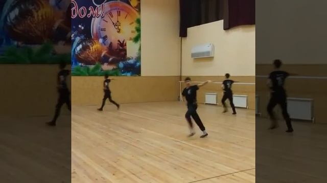 Вот так проходят репетиция ансамбля "Дружбы" смотреть онлайн