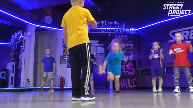 ДЕТИ 3-5 лет | Galibri & Mavik - Федерико Феллини | ШКОЛА ТАНЦЕВ STREET PROJECT | ВОЛЖСКИЙ смотреть онлайн