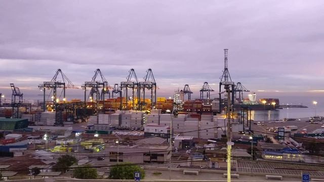 Puerto de San Antonio, Chile смотреть онлайн