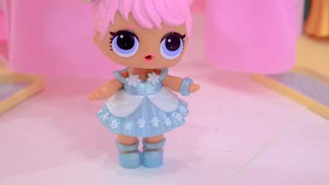 Jelly Layer ! LOL Surprise Outfits Fashion Crush Blind Bag Cups смотреть онлайн