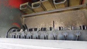 Комбайн Палессе GS10. Нюанс при уборке подсолнечника с измельчителем.