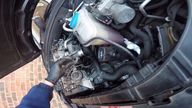 Audi A4 B8 2.0TDI - EGR Cleaning [How To]