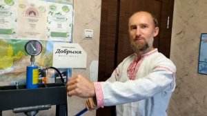 Выдавит-ли льняное масло Добрыня-20?/ бюджетный пресс для дома/ холодный отжим сыродавленого масла