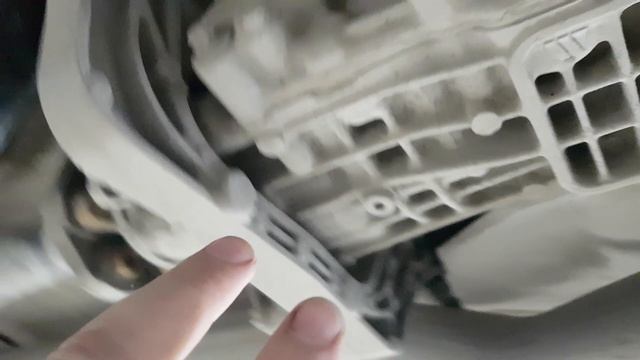 Мерседес GLA250 4matic. Стуки в трансмиссии при медленном движении. Что это может быть?!