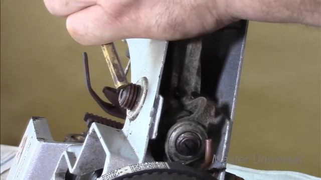 GEM 26 - 1а. Находим неисправности. Устраняем люфт игловодителя. Видео № 291. смотреть онлайн