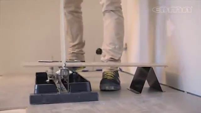 Ghilotina pentru podele lemn 410 mm MEGA STRATICUT 400 EDMA @ ToolsZone.ro смотреть онлайн