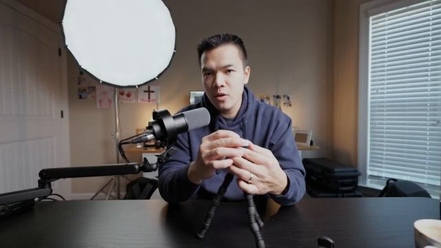 The BEST Lightweight VLOGGING Tripod Of For Cellphone & Action Cam Of 2024??? Fotopro UFO 3