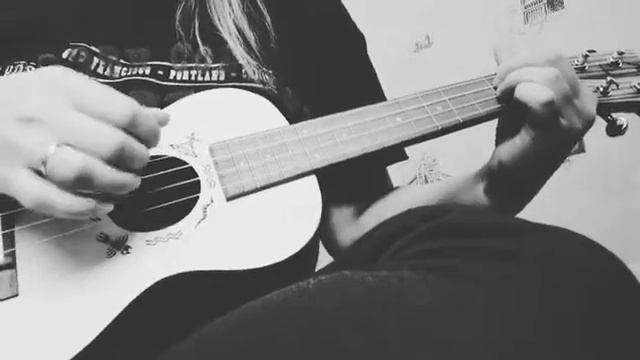 Один дома на укулеле смотреть онлайн