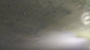 Как быстро и легко очистить потолок от старой побелки