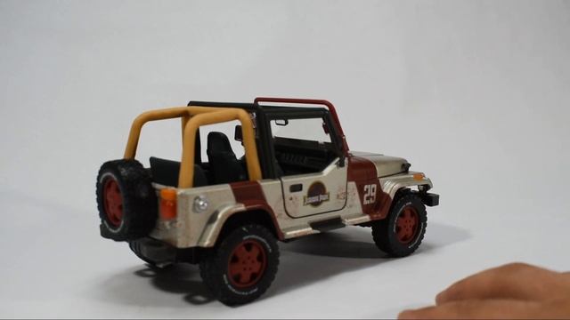 Matchbox Jurassic World Jeep смотреть онлайн
