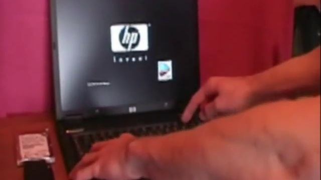 HP Compaq NX6110 NC6120 NC6220 NX8220 NC8230 issue start problem freeze friert does not power up смотреть онлайн