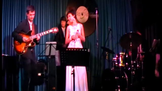Алла Туровская & Сергей Чашкин Trio - It might as well be spring смотреть онлайн