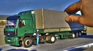 Тюнинг модельки МАЗ дальнобой масштаб 43