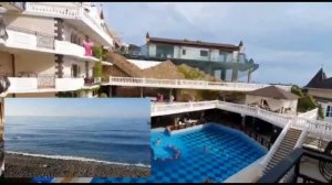 КРЫМ. Отель Камелот. Красивый вид на Алушту.