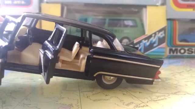 Обзор модели 1/43 ГАЗ-13 "Чайка" № А15 без МИ (79-83гг) ПО "Тантал" смотреть онлайн