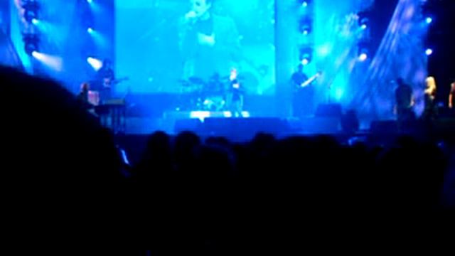 Robin Gibb @ Heineken Music Hall - I Started A Joke смотреть онлайн