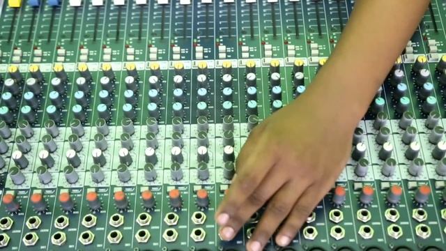 HOW TO OPERATE LIVE SOUND SYSTEM TIPS AND TRICKS смотреть онлайн