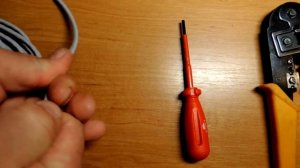 Как самому обжать интернет кабель. Обжим коннектора RJ45 самостоятельно, Распиновка RJ45. Витая пар