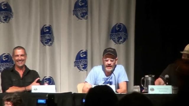 Stargate Panel Dragoncon 2012 Featuring Richard Dean Anderson, Jason Momoa, Tori, Joe & Robert смотреть онлайн