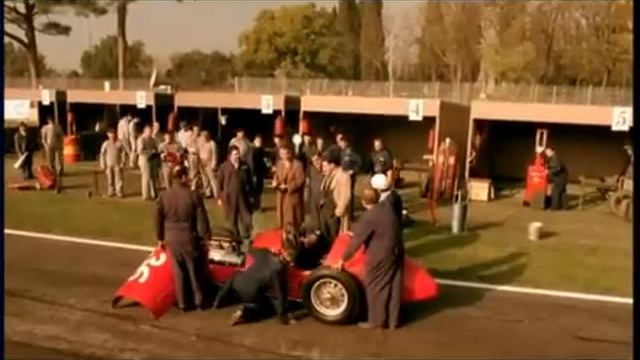 Enzo Ferrari ( Sergio Castellitto) - La "rivincita" di Von Hauseman смотреть онлайн