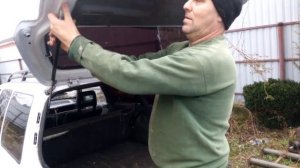 Ремонт газовых лифтов багажника своими руками