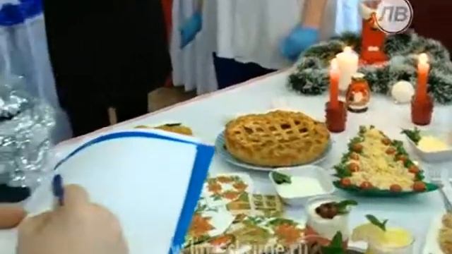 Липецкие студенты-повара показали свои умения... смотреть онлайн