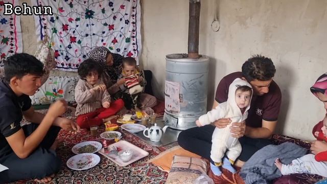 Sacrifice Of A Nomadic Woman:saving A Widow And Her Small Children Under Heavy Rain