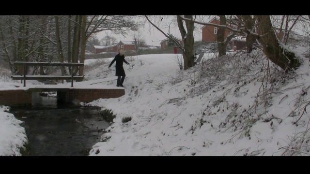 Learn English words for snow - A snowy day - English lesson with Misterduncan in England смотреть онлайн